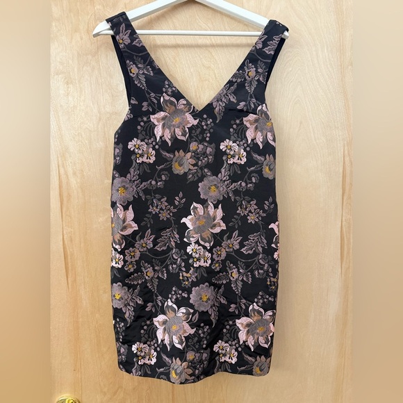 Urban Outfitters “Jacquie” Jacquard Sheath Mini Dress V-Neck Sleeveless - Picture 5 of 16